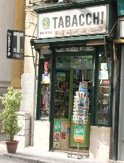 イタリアのタバコ屋さん、タバッキ。